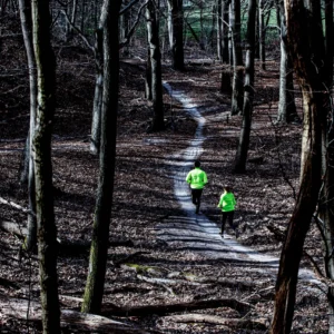 Rogelli CORE - damska kurtka do biegania żółta - obrazek 10