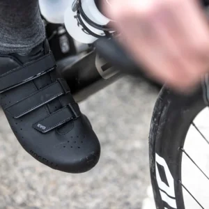 Rogelli R-100 - buty rowerowe szosowe czarne - obrazek 10