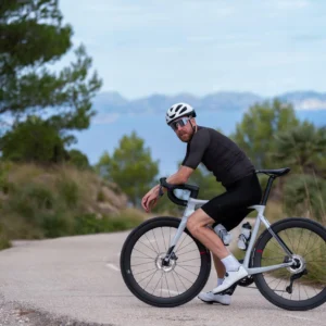 Rogelli ESSENTIAL II - męska koszulka rowerowa czarna - obrazek 13